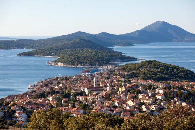 The town of Mali Losinj